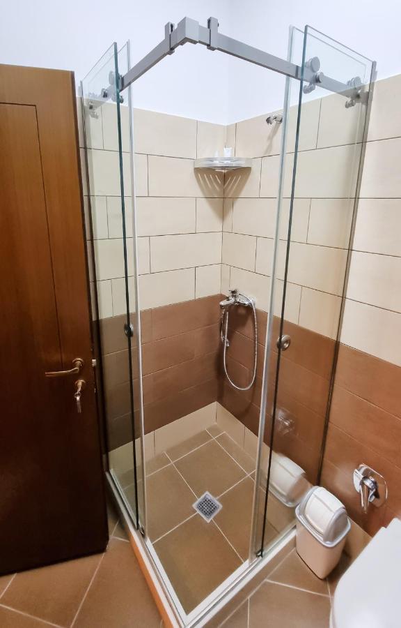 Master Hotel Berat Zewnętrze zdjęcie