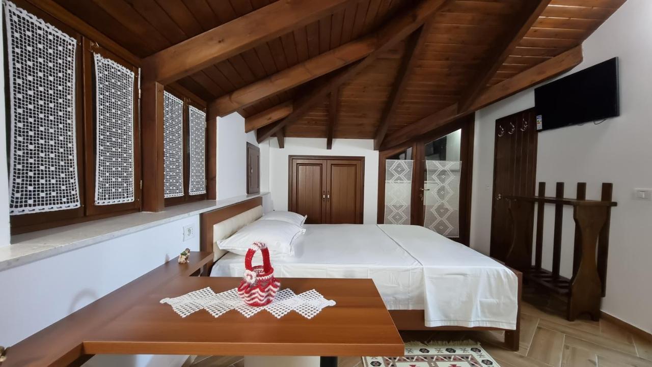 Master Hotel Berat Zewnętrze zdjęcie