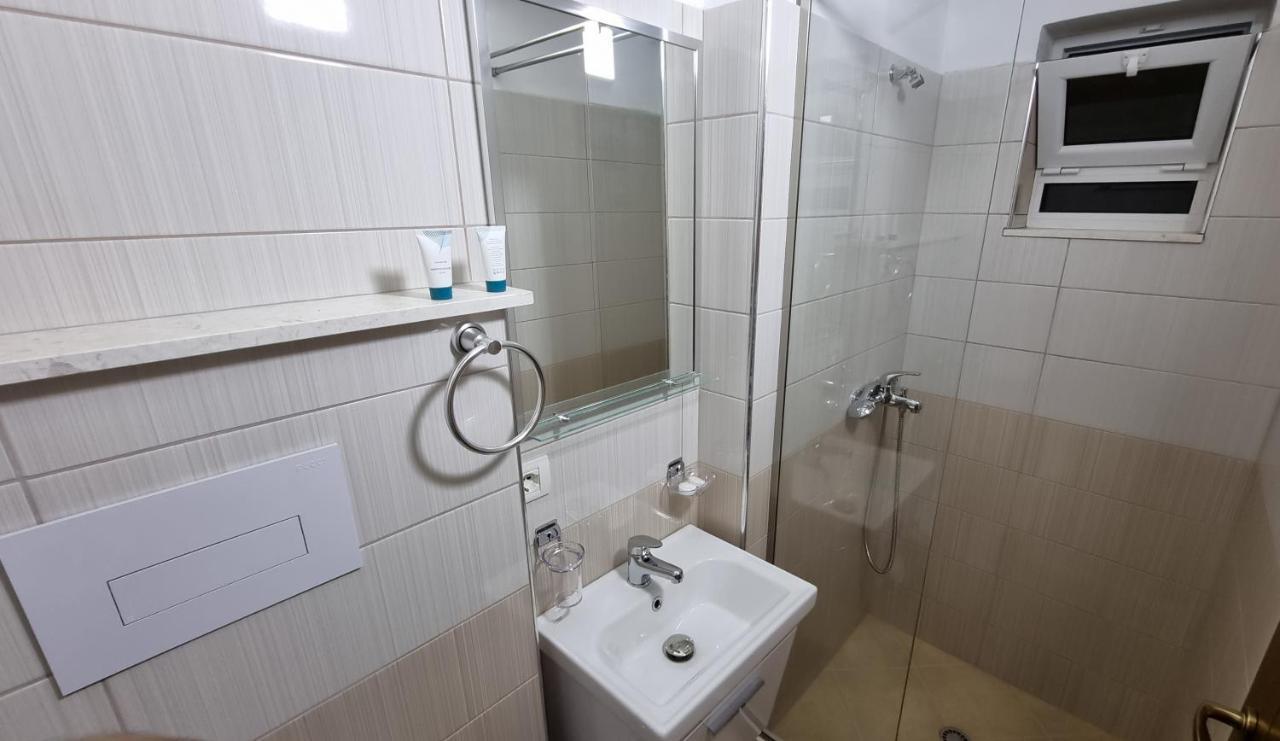 Master Hotel Berat Zewnętrze zdjęcie